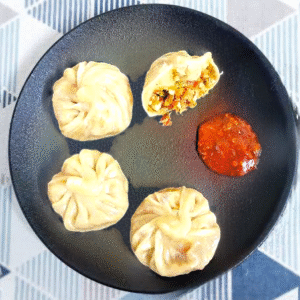 Momos